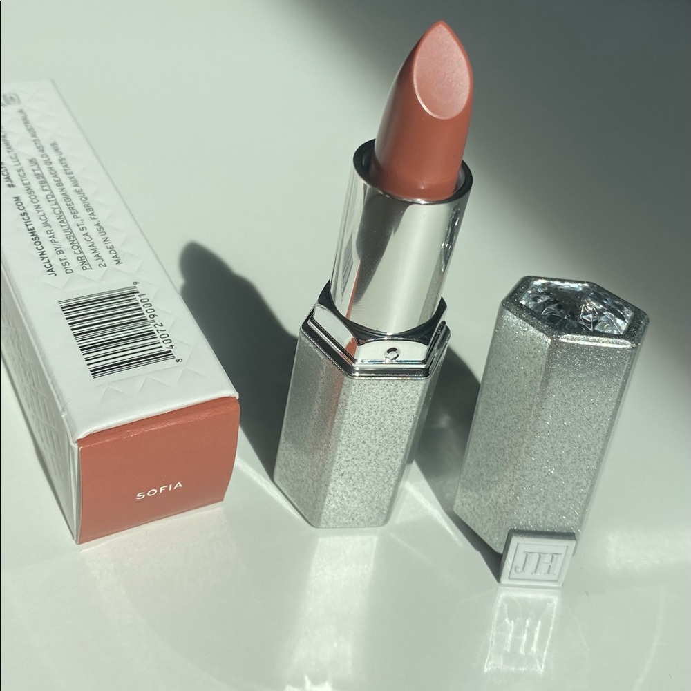 Jaclyn Hill Lipstick Sofia